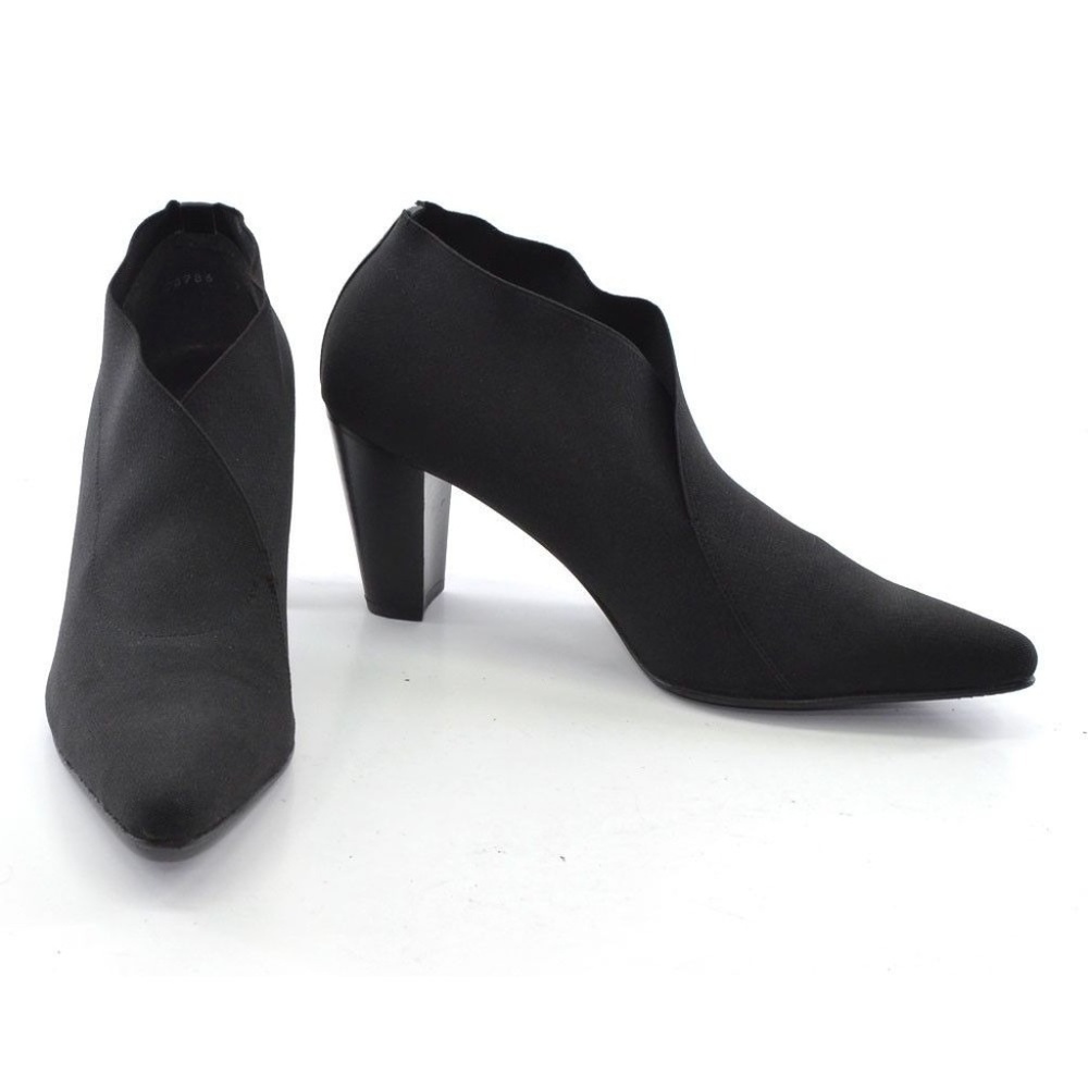 Stuart Weitzman Elastic Bootie
